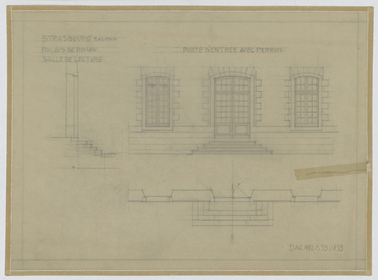 Salle de lecture, plan, élévation et coupe de la porte d’entrée.