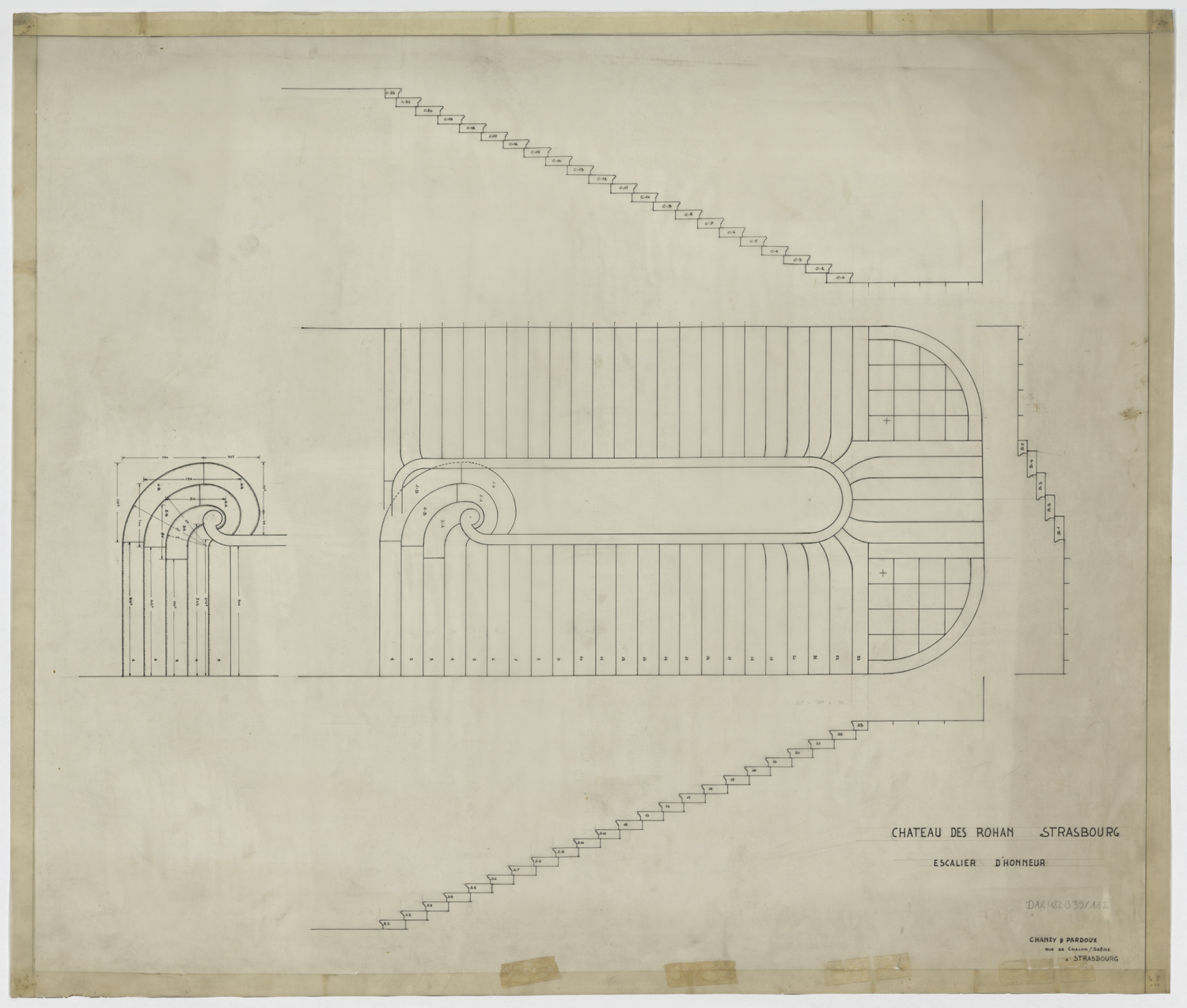 Escalier d’honneur, plans, coupes et détail.