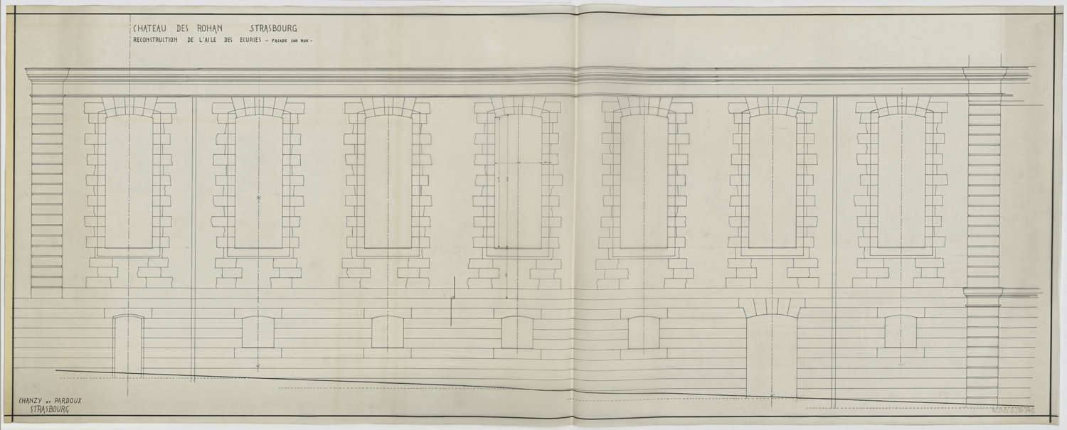 Reconstruction de l’aile des écuries, élévation de la façade sur rue.