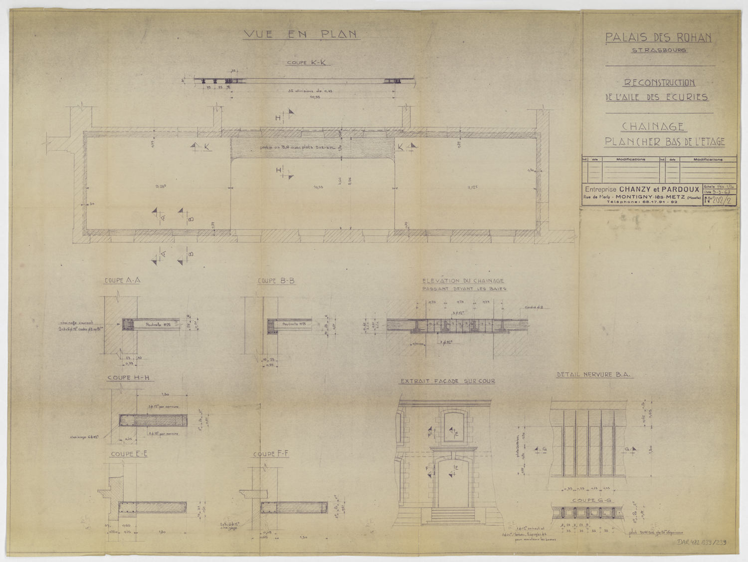 Reconstruction de l’aile des écuries, plan et détails du chaînage et du plancher bas de l’étage.