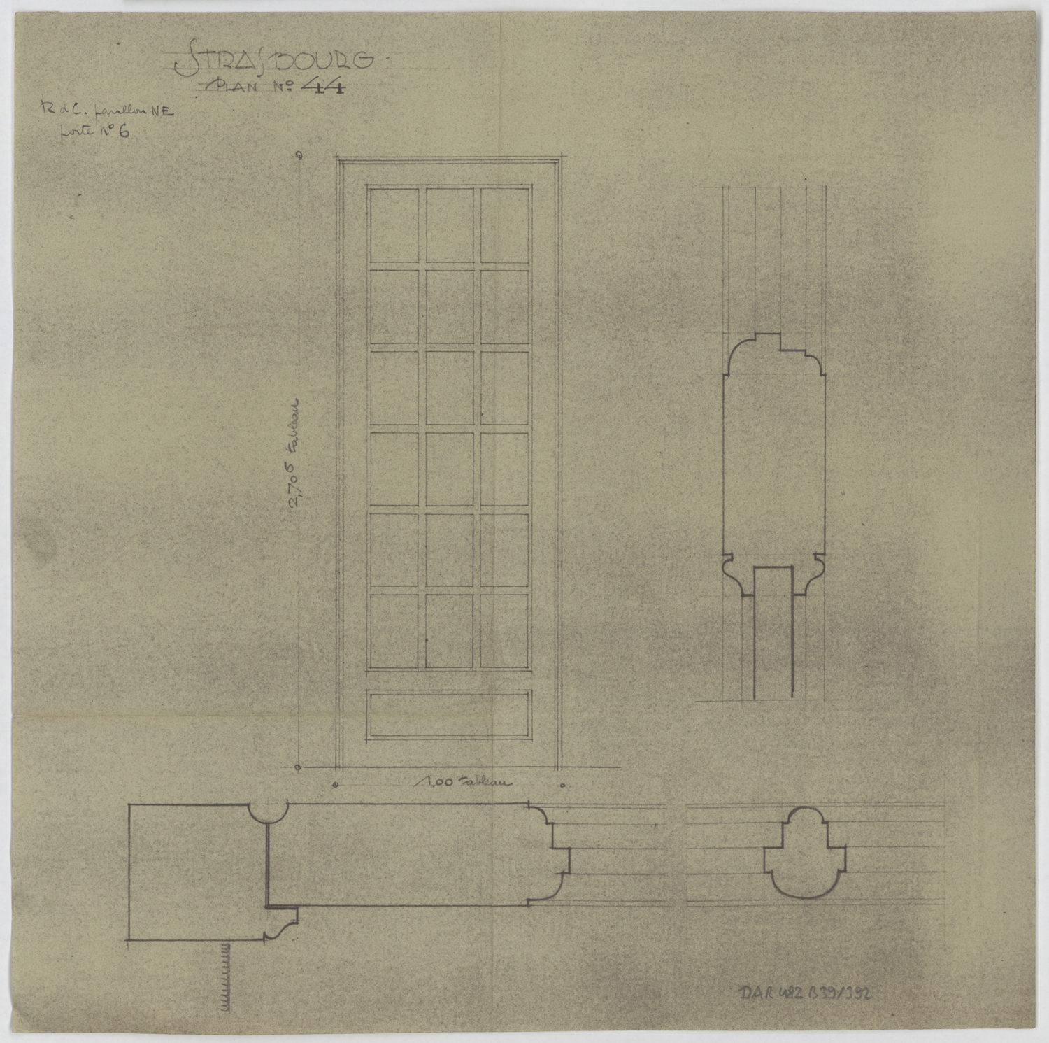 Pavillon nord-est, élévation et coupes des portes du rez-de-chaussée.