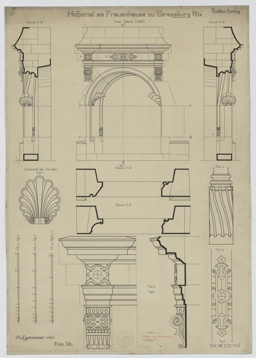 Portail de la cour principale, élévation, coupes et détails. 