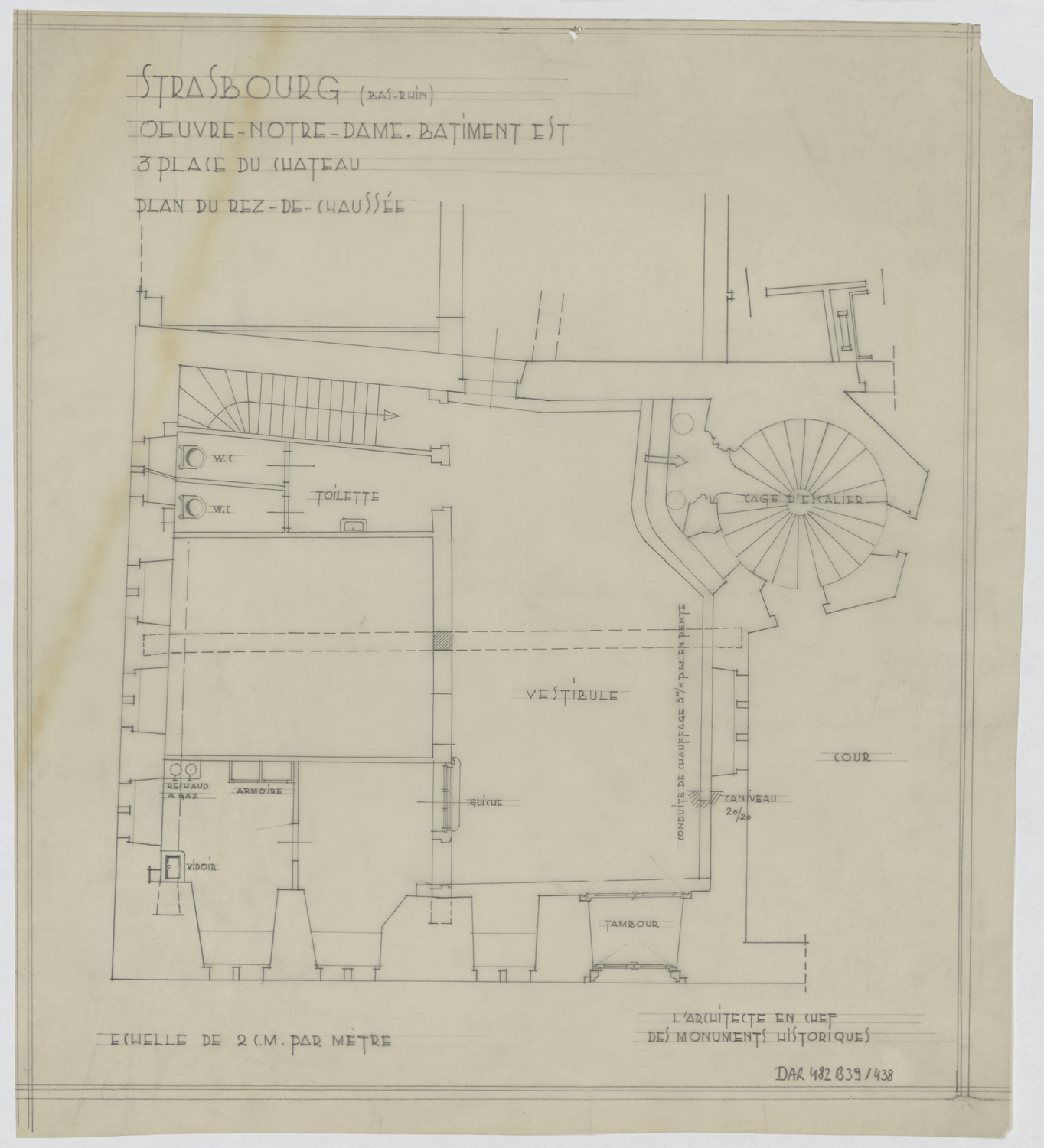 Bâtiment est, plan de masse du rez-de-chaussée.