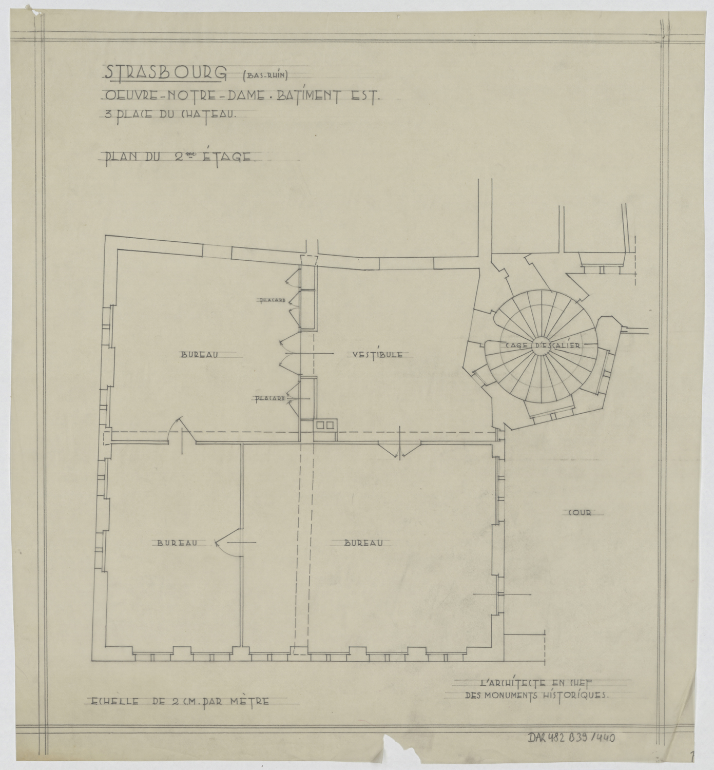 Bâtiment est, plan de masse du deuxième étage.