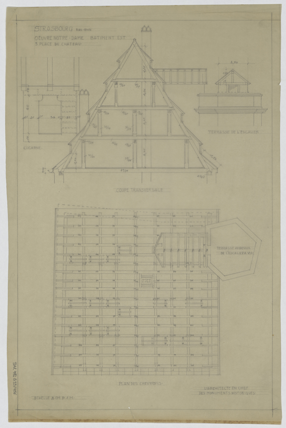 Bâtiment est, plan et coupe transversale sur la charpente, détails de la terrasse de l'escalier et de la lucarne.