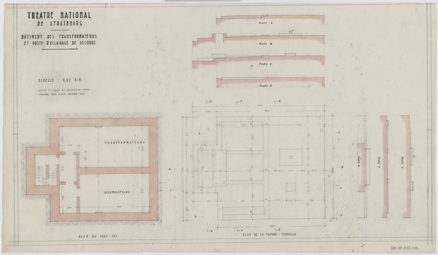 Bâtiment des transformateurs et poste d'éclairage de secours, plans de masse et profils.