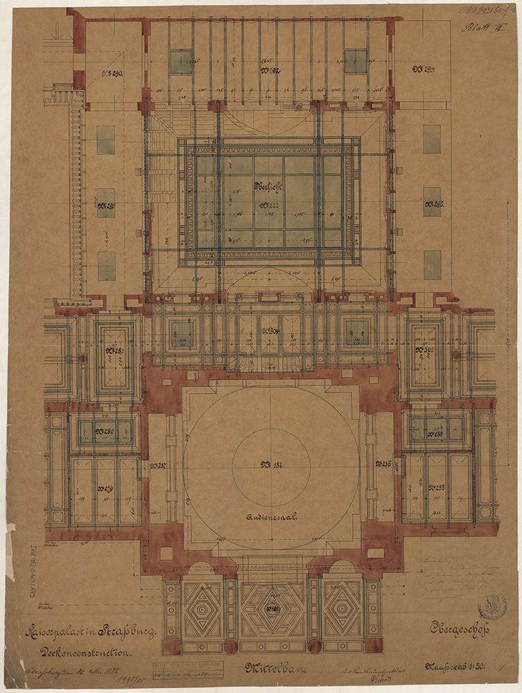 Plafonds, plan de masse de la partie centrale du deuxième étage.