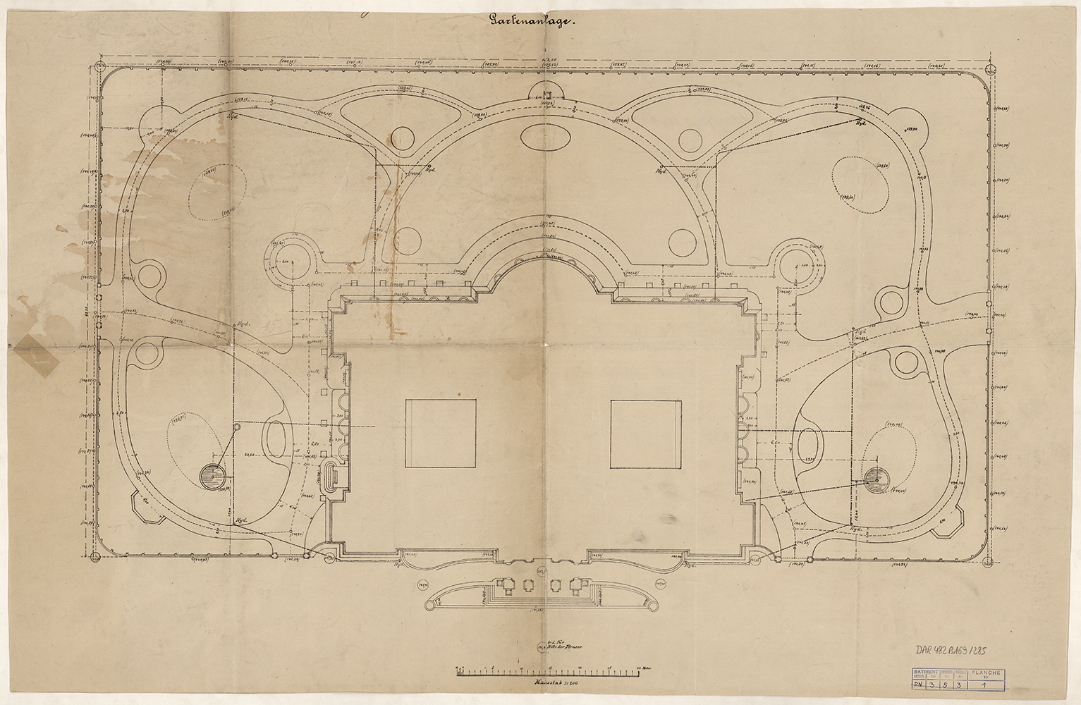 Plan de masse du palais et des jardins.