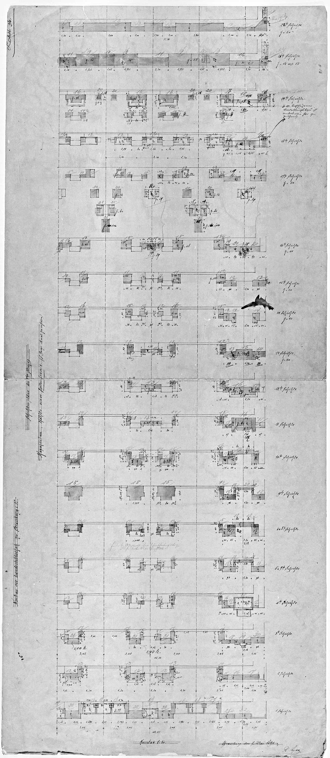 Façade est, plans des couches stratigraphiques et élévation partielle du premier étage.