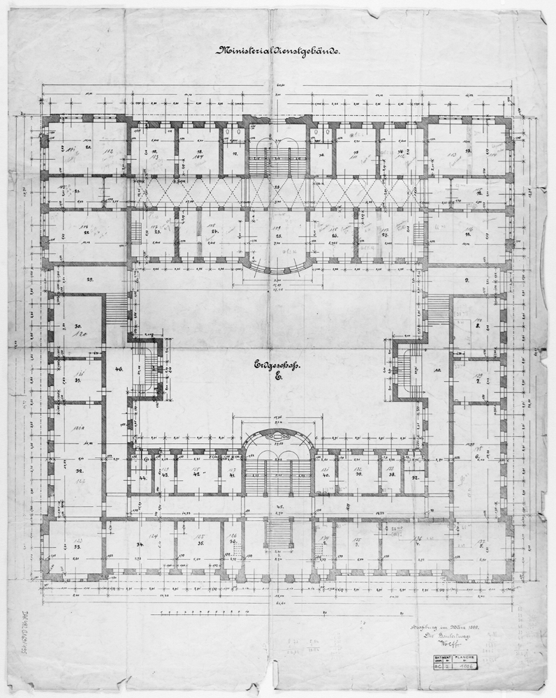 Plan de masse du rez-de-chaussée.