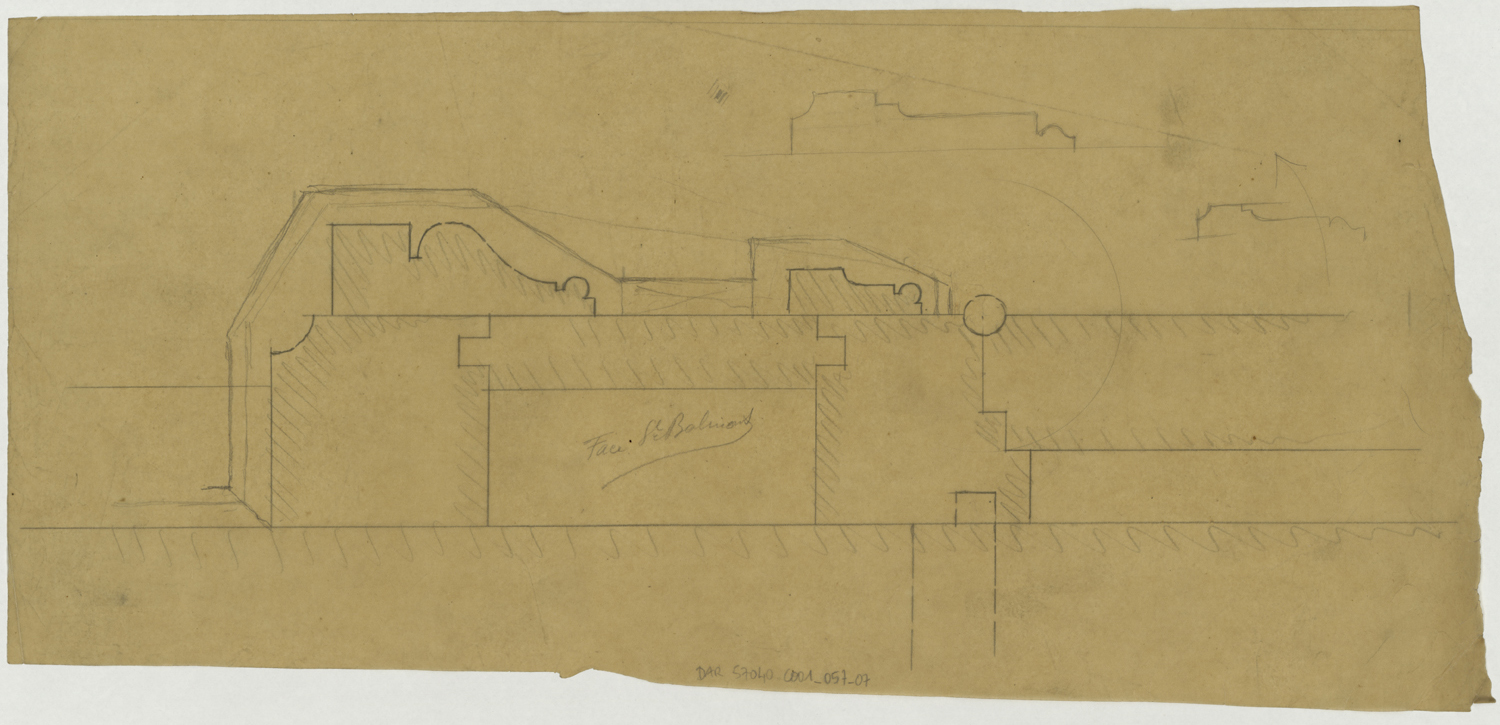 Plan et profils de moulures.