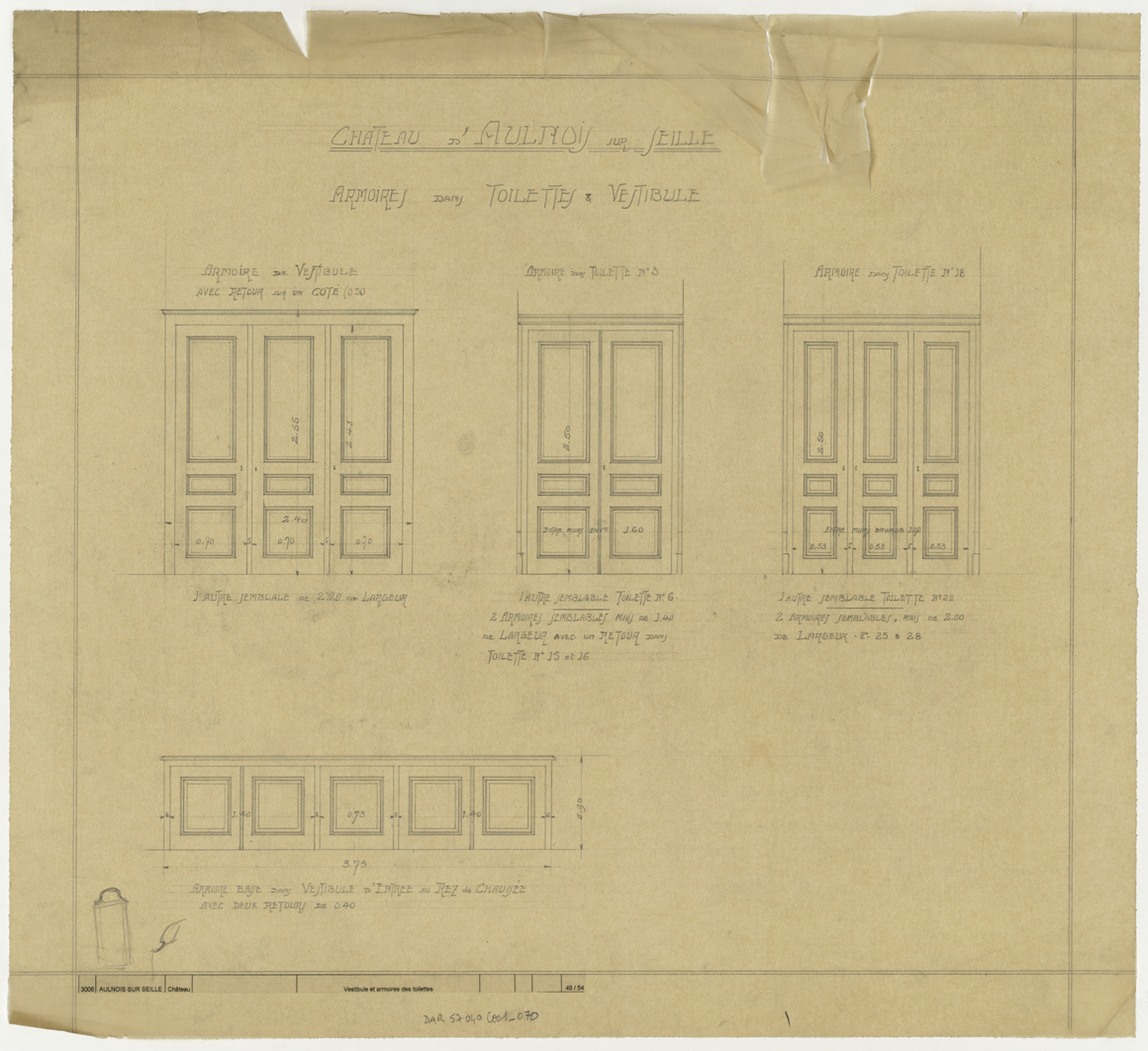 Armoire, élévations dans les toilettes et le vestibule.