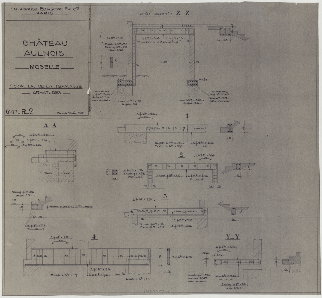 Terrasse sur jardin, élévations et coupes sur les armatures de l’escalier.