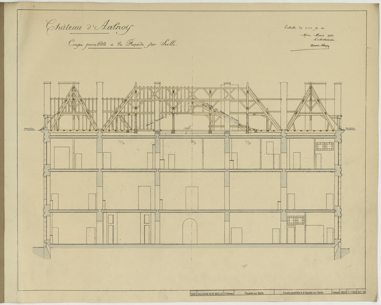 Charpente, coupe longitudinale sur la façade ouest sur jardin.