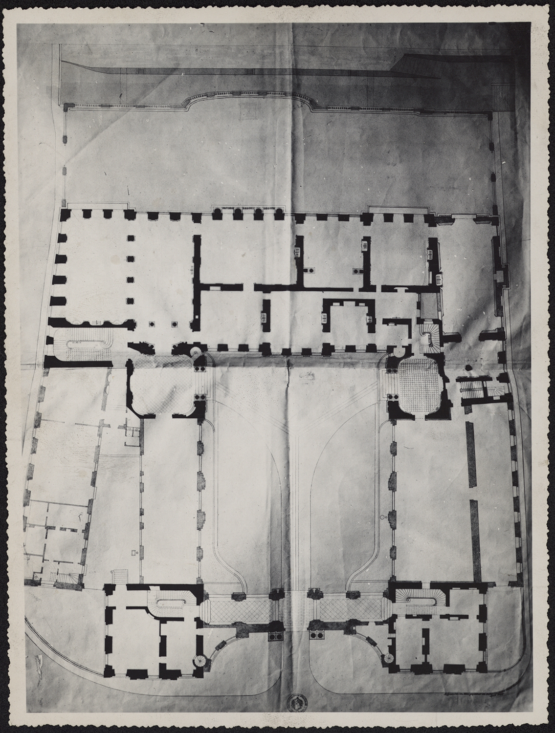 Plan de masse du rez-de-chaussée.