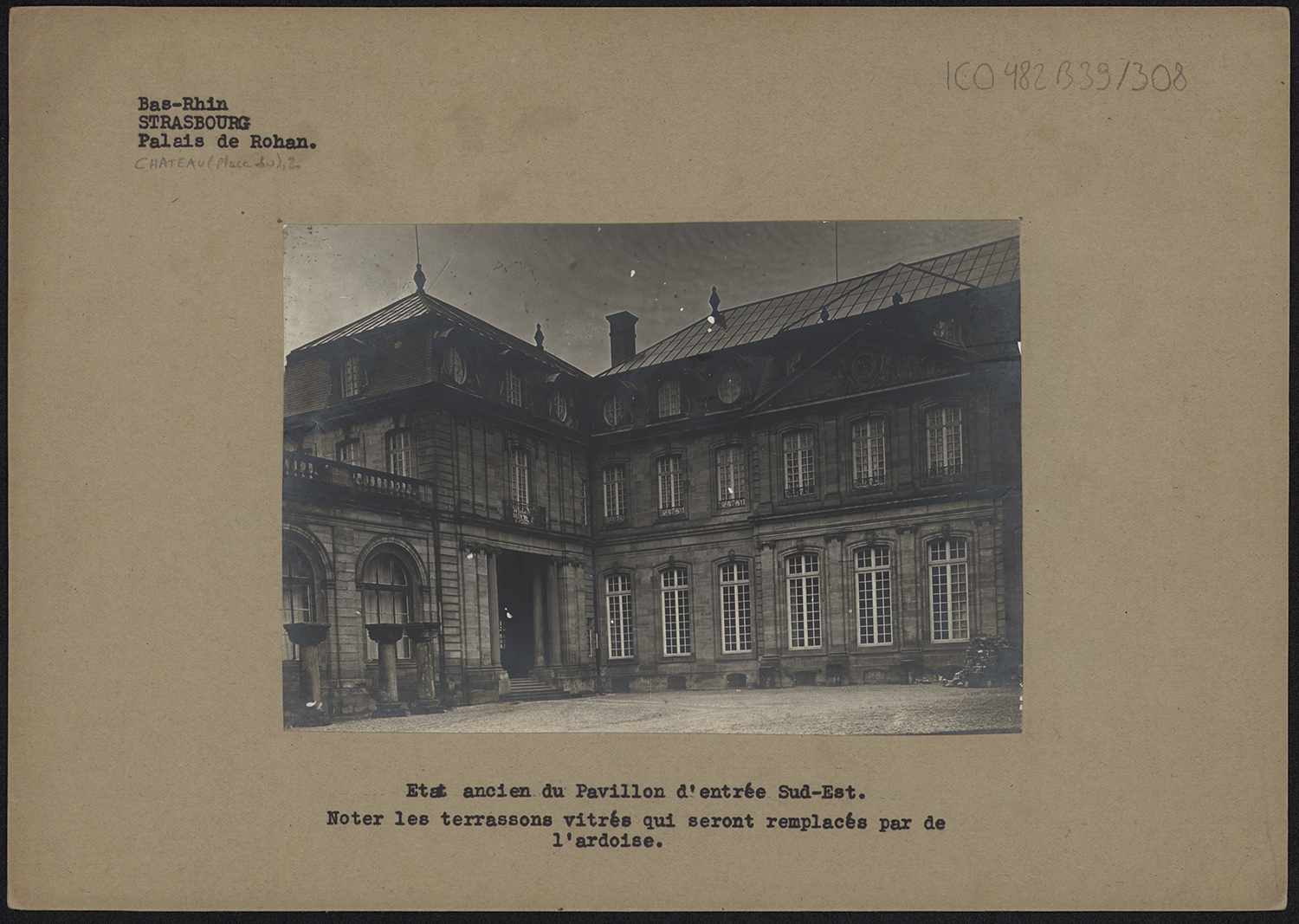 Vue d’ensemble de l’état ancien du pavillon sud-est.