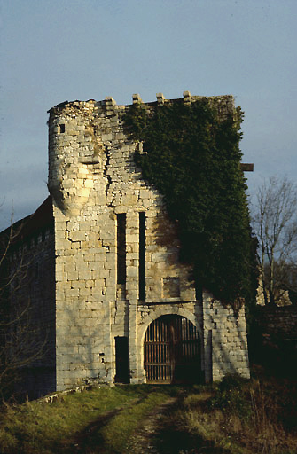 Châtelet d'entrée