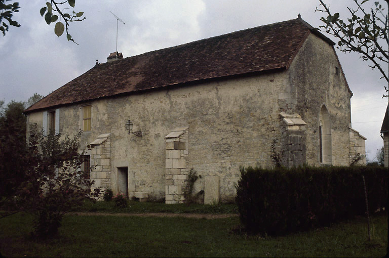 Eglise : élévations ouest et sud.