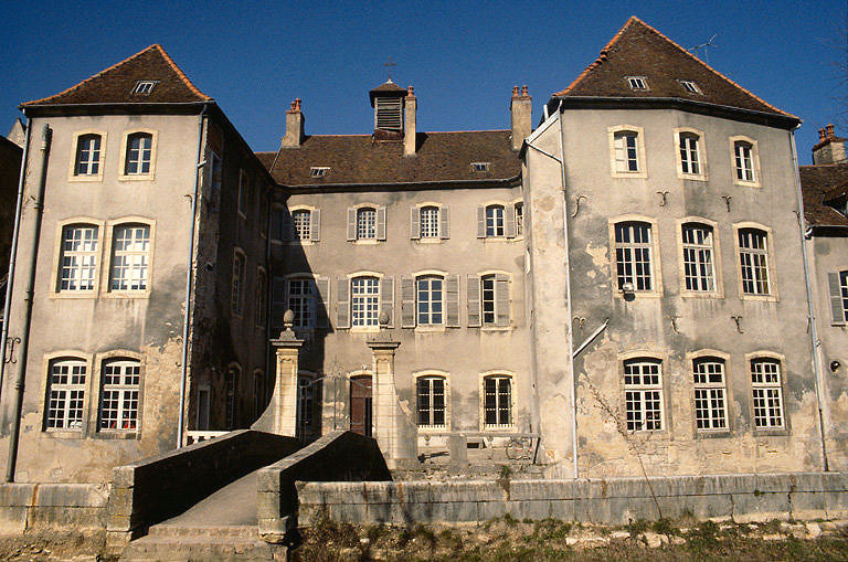 Maison des Orphelins, actuellement école