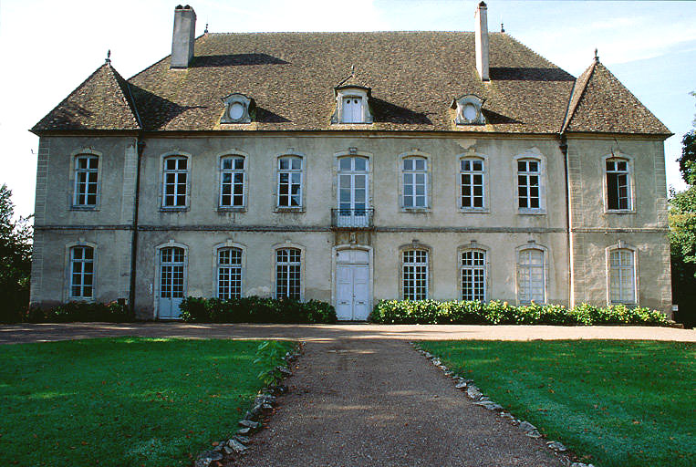 Corps de logis : façade nord-est sur le parc