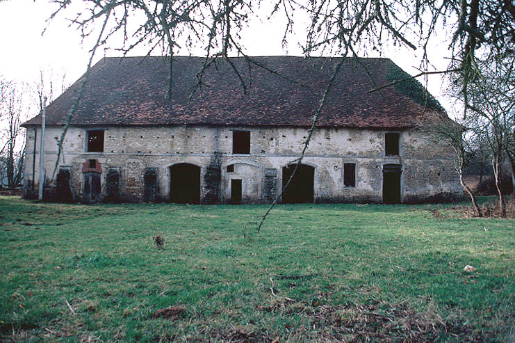 Ecuries à l'ouest : élévation est