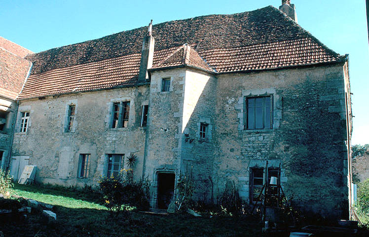 Corps de bâtiment : façade ouest sur cour