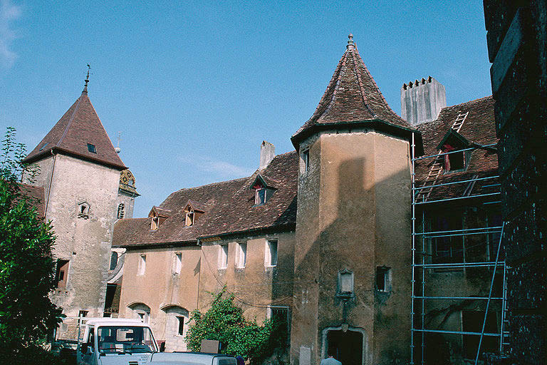 Façade est sur cour