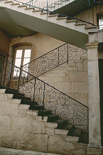 Escalier de la cour intérieure.