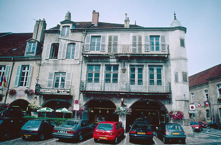 Façade antérieure.