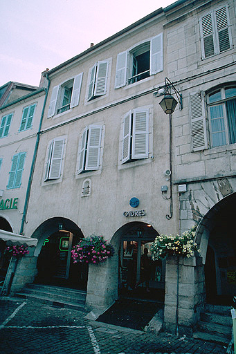 Façade antérieure.