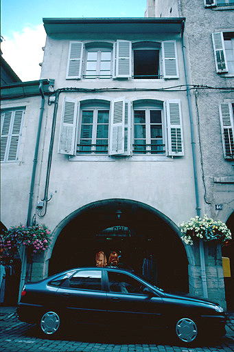 Façade antérieure.