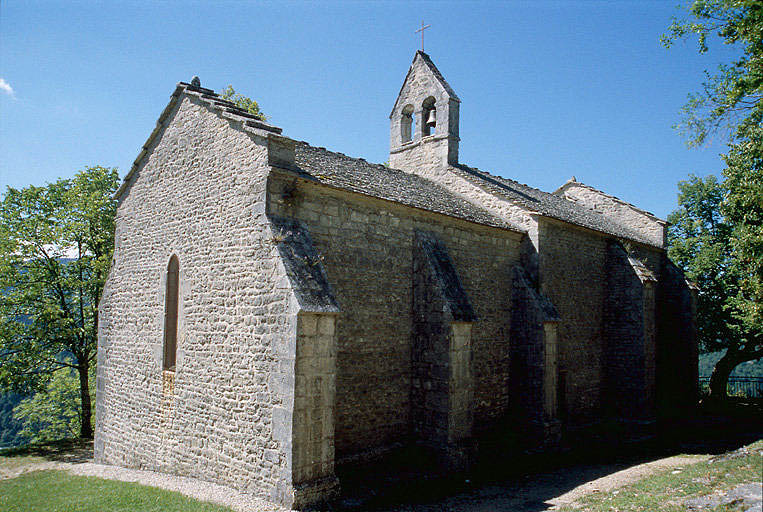 Chevet et élévation latérale gauche.