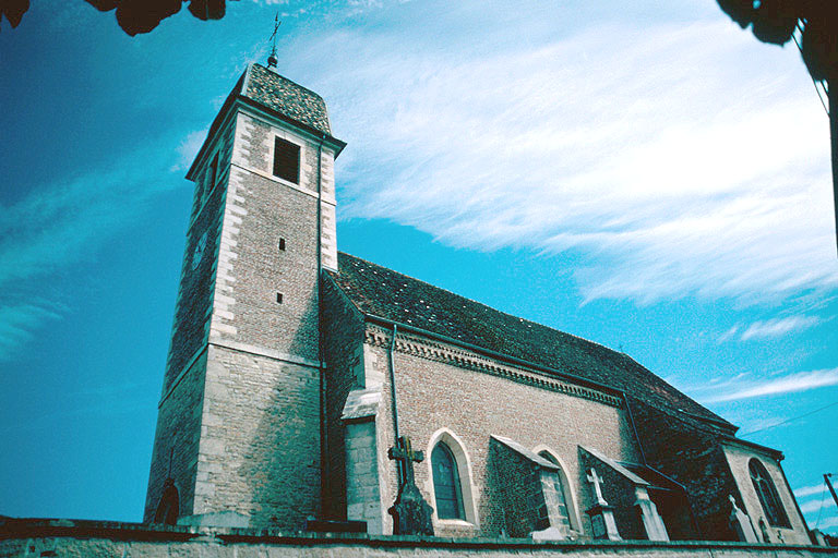 Clocher-porche et élévation latérale droite.