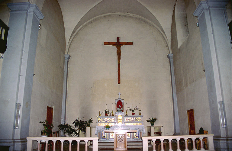 Eglise : choeur.