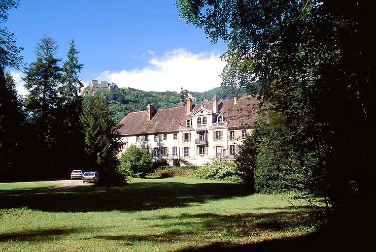 Bâtiment conventuel principal : façade sur la rivière la Furieuse et le parc.