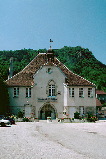 Façade antérieure (est).