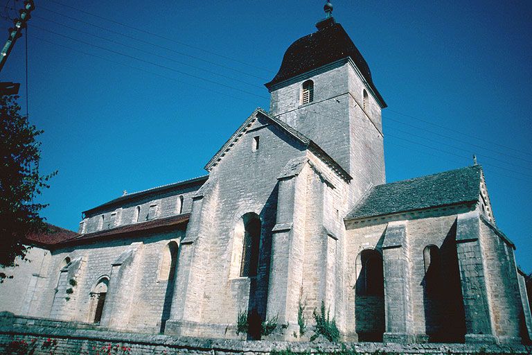 Elevation latérale droite.