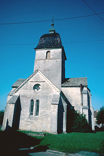 Chevet à l'ouest.