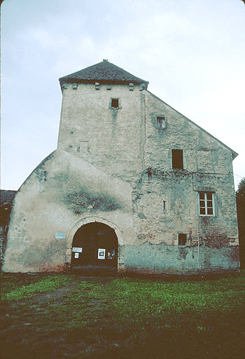 Porte d'entrée au nord.