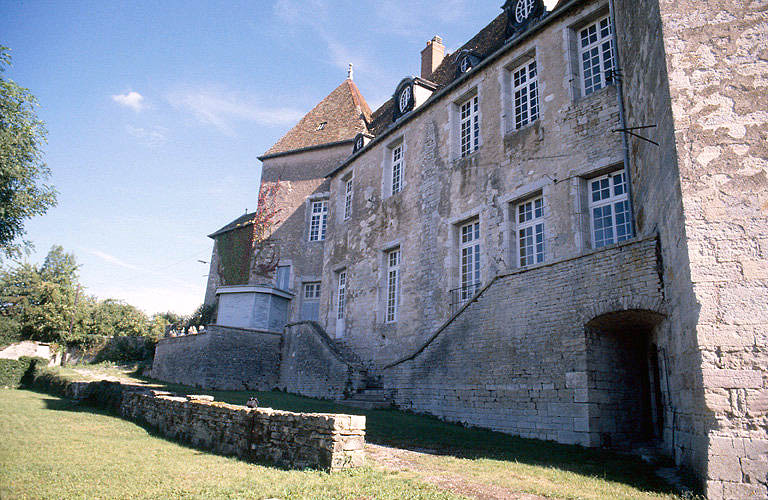 Façade nord vue vers l'est.