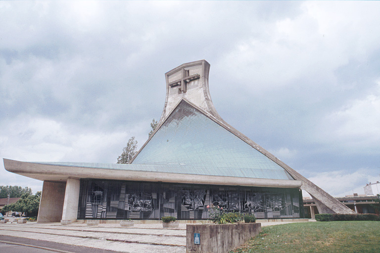 Eglise Saint-Jean l'Evangéliste