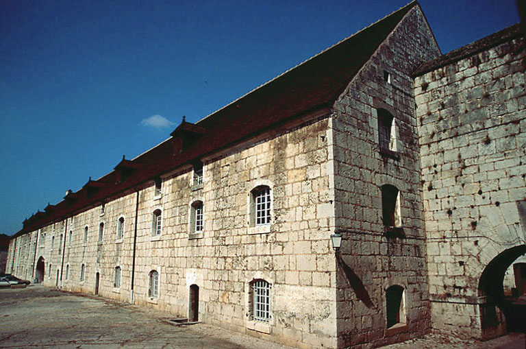 Bâtiment des cadets : façade ouest