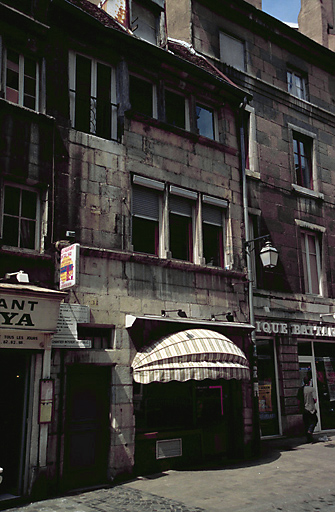 Façade sur rue