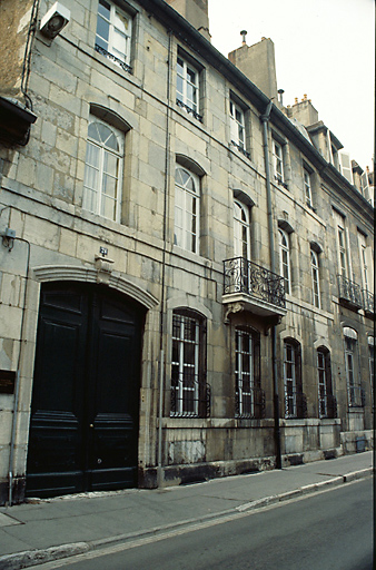 Façade sur rue