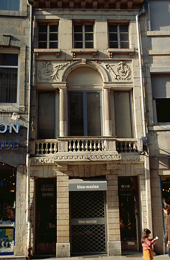 Façade sur rue