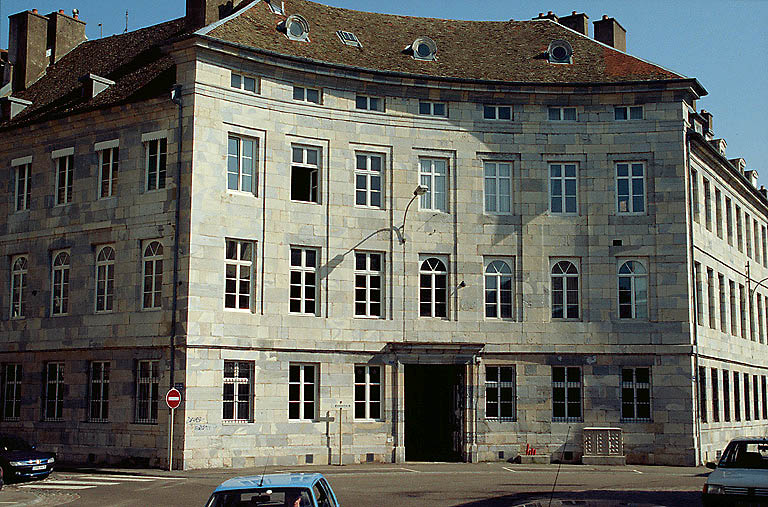 Façades sur rues