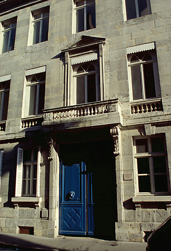 Façades sur rue : portail