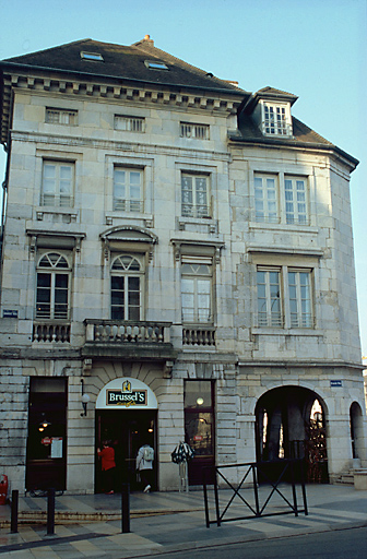 Façade Grande Rue