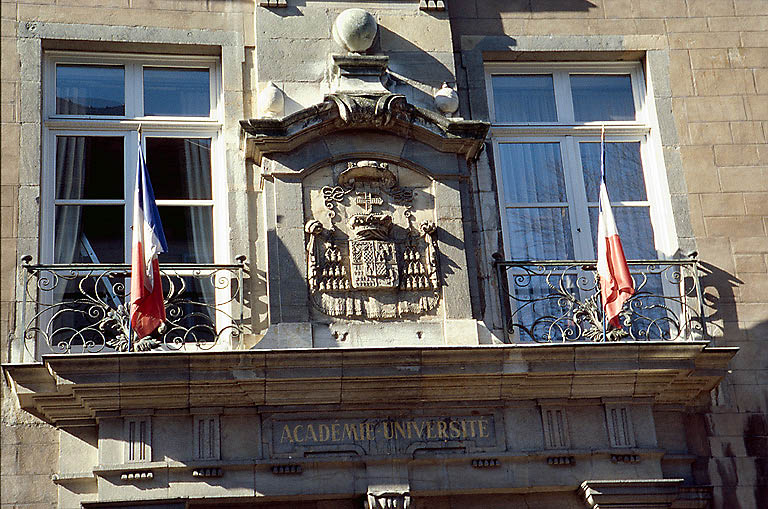 Façade sur rue : détail