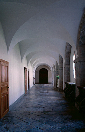 Bâtiment conventuel : galerie de cloître